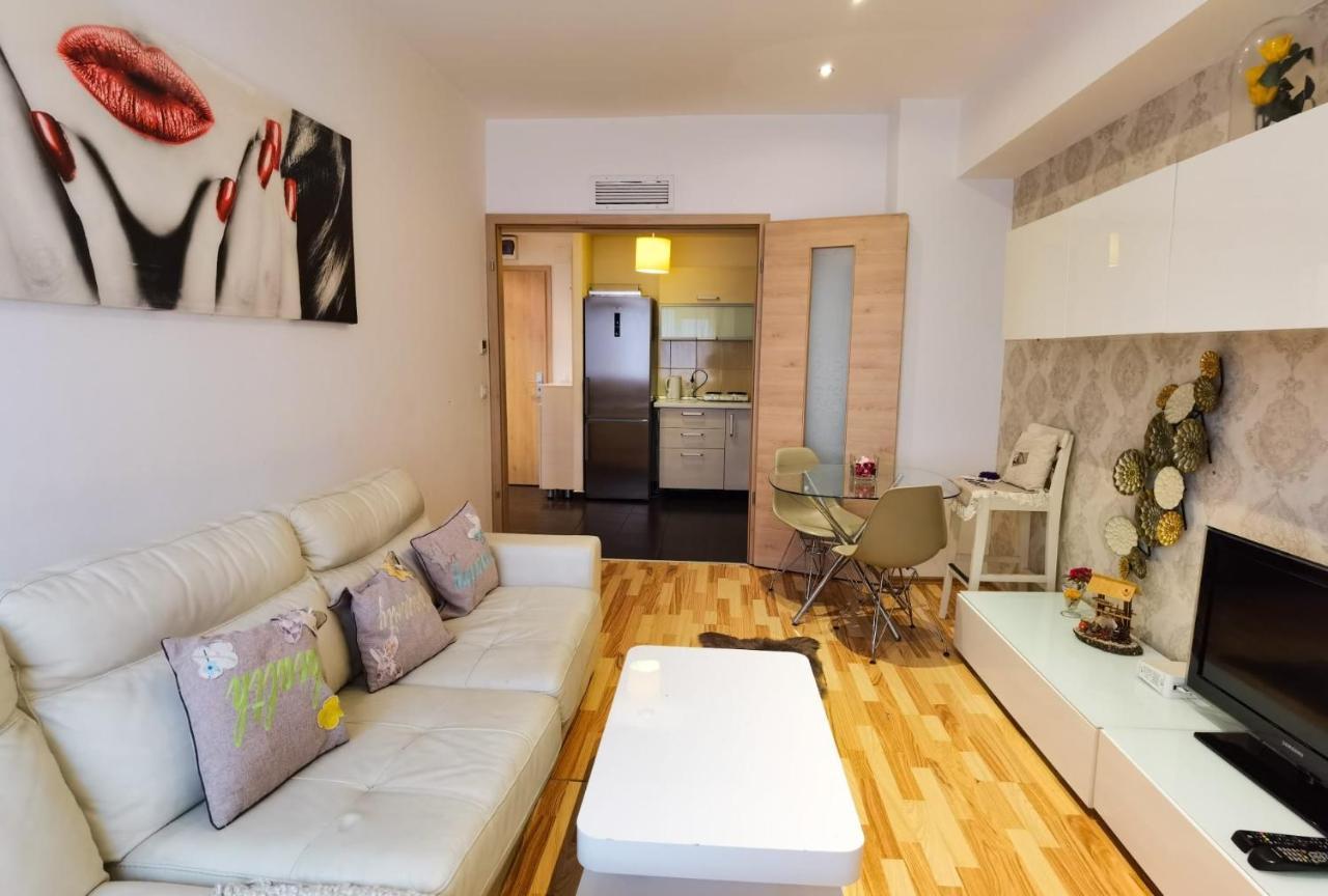 Easystay Flats Bucharest Exterior photo