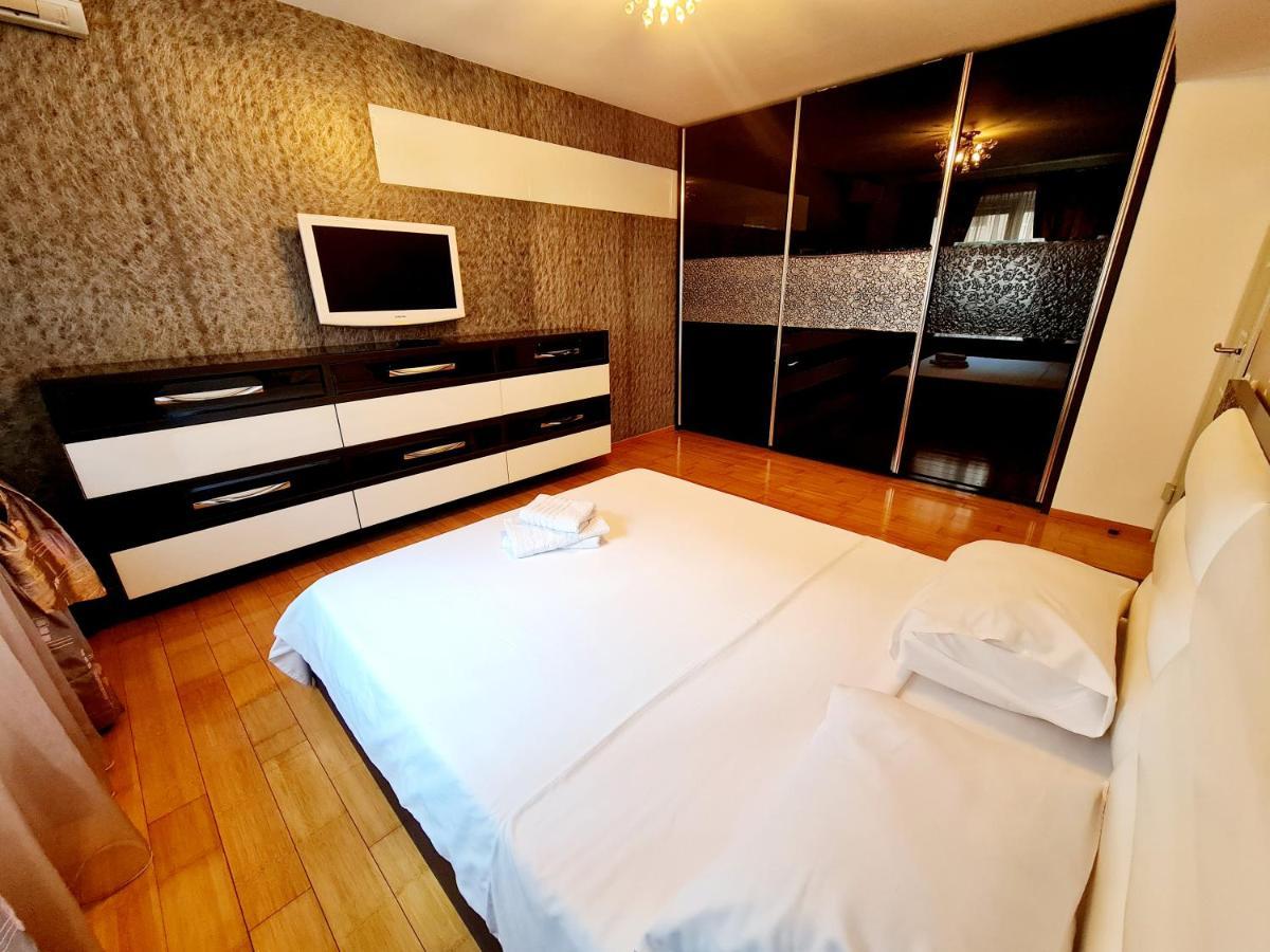Easystay Flats Bucharest Exterior photo